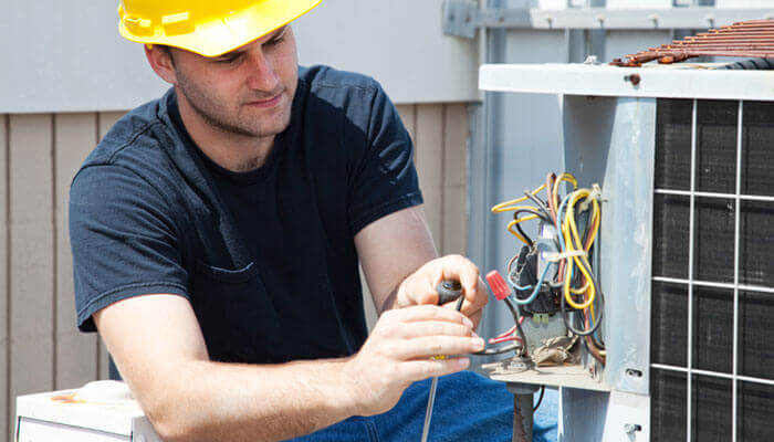 Как провести монтаж электрики в доме