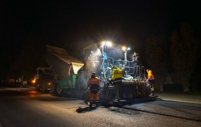 Под Николаевом идет круглосуточное строительство трассы Н11